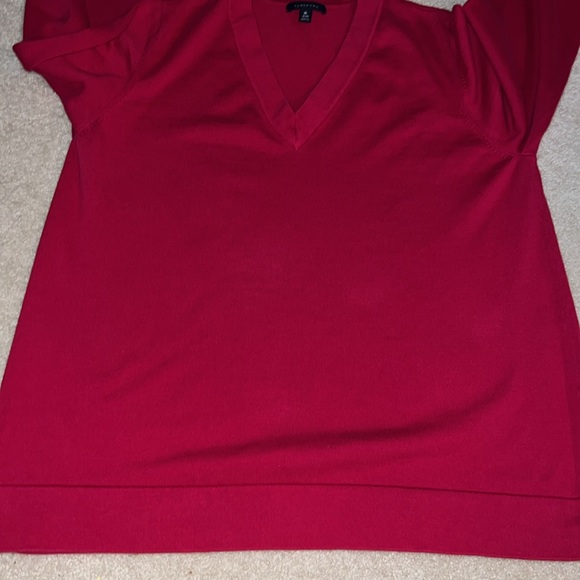 2 Lands End V Neck Sweaters - Freshly Laundered - Picture 5 of 14